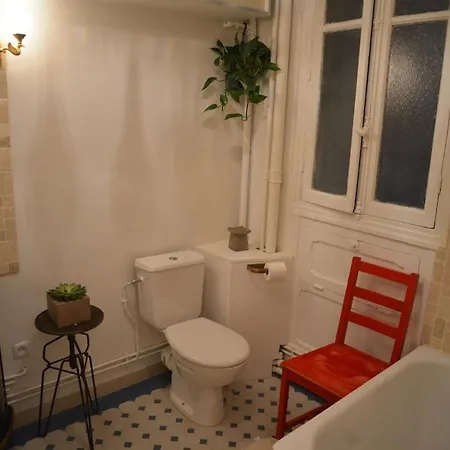 Bienvenue A Montmartre דירה *
